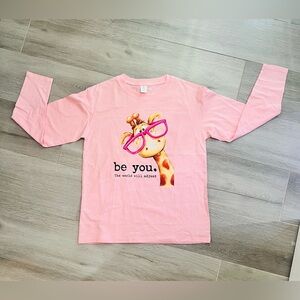 NWOT Women’s Pink Long Sleeve Tee with Giraffe Graphic. Size large.